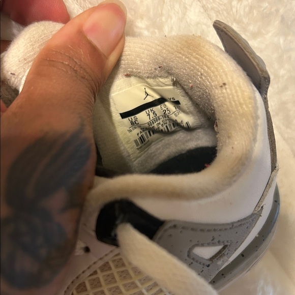 Jordan 4 Retro White Cement (Toddler) - Picture 7 of 14